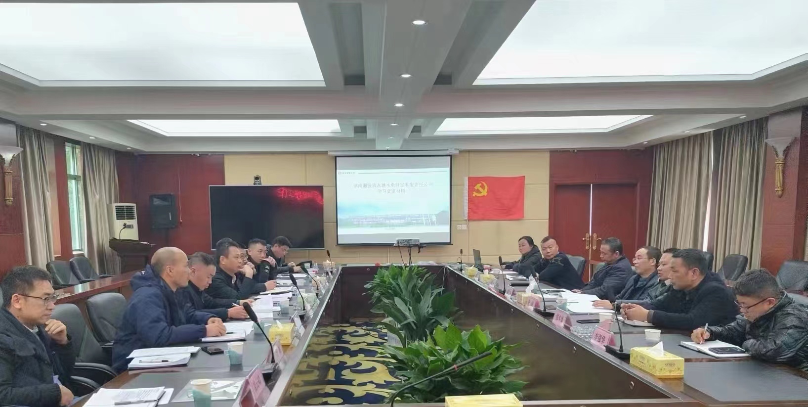 株洲航電分公司、空洲島公司聯(lián)合調(diào)研安江水電站和清水塘水電站